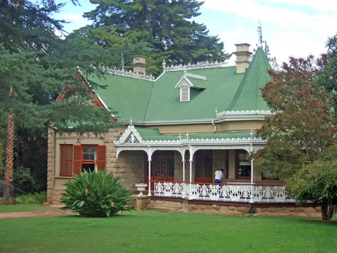 Hotels near C.P Nel Museum