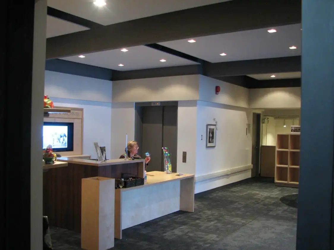 Hotels near Peterborough Museum & Archives