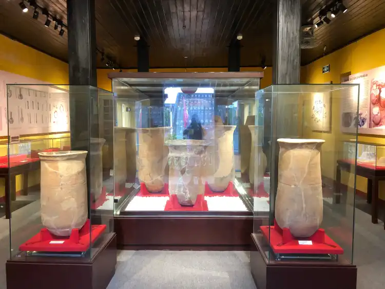 Hotels in der Nähe von The Sa Huynh Culture Museum