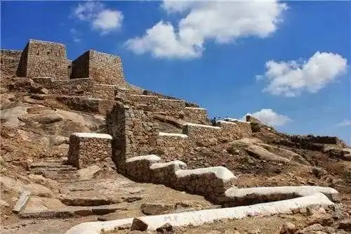 Hotels near Bathi Gudda