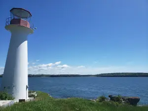 Lighthouse Point Lighthouse