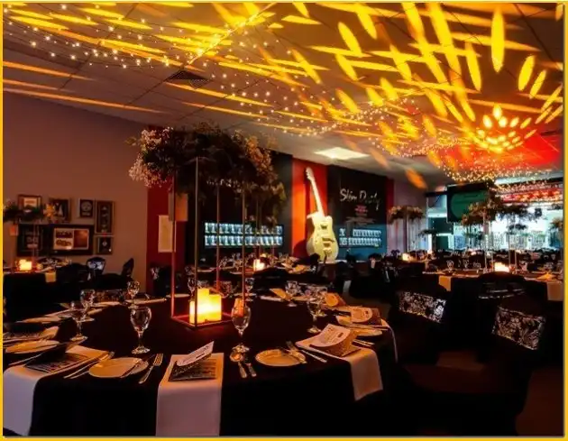 Hotels near Slim Dusty Centre