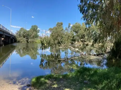 Hotels near Bridgewater Riverwalk