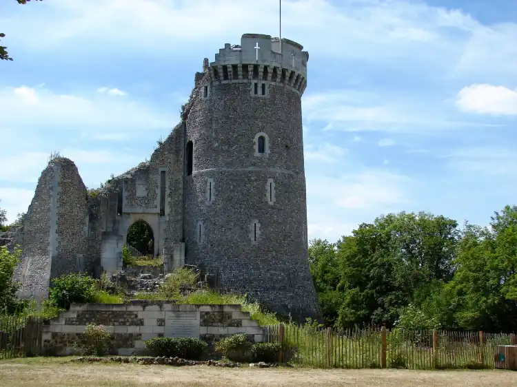 Hotels in Moulineaux
