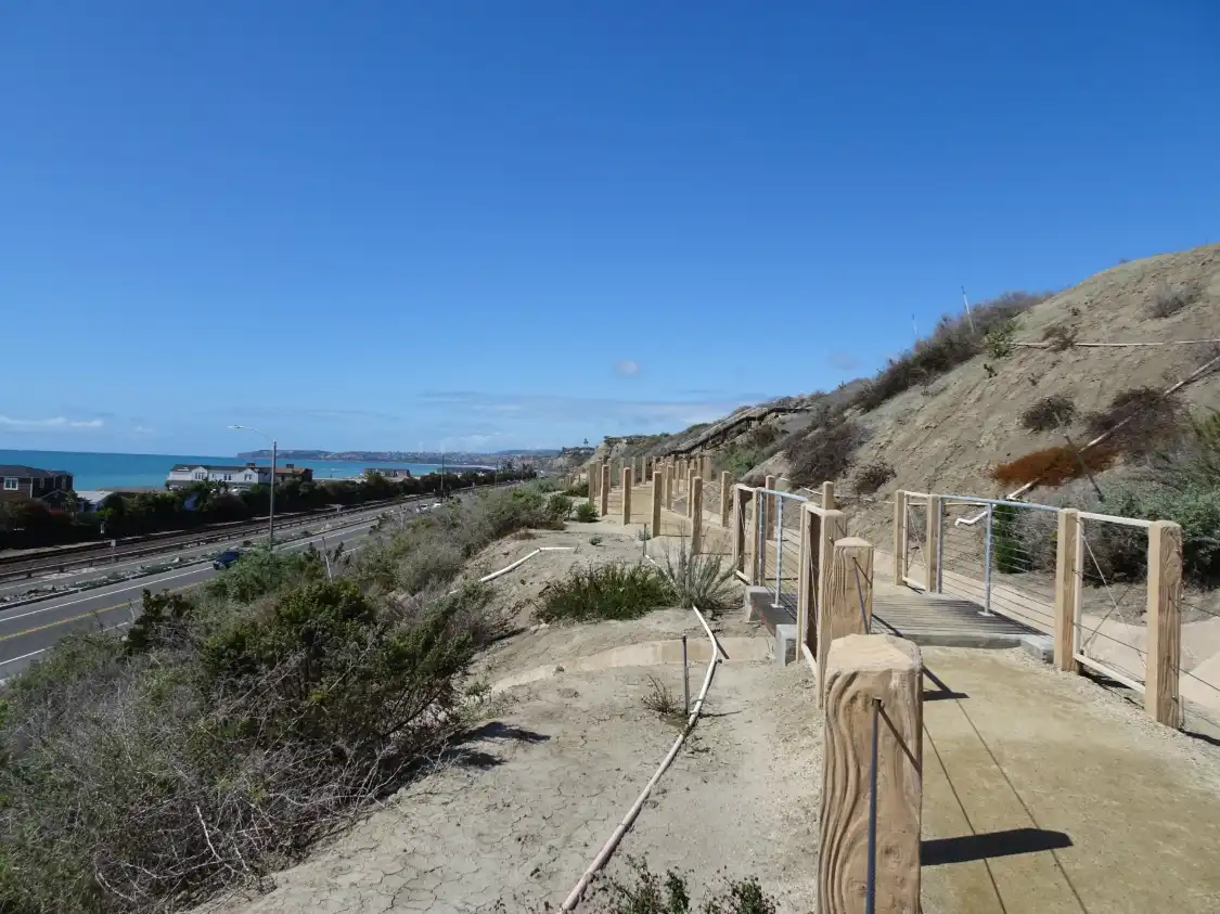 Hotels near Sea Summit Trail - North El Camino Real Trailhead