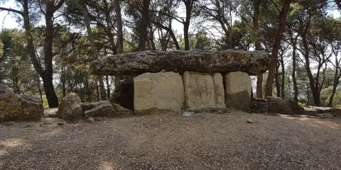 Dolmen des Fades