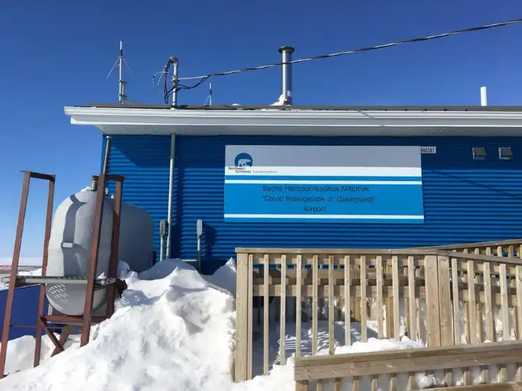 Hotels near Banks island