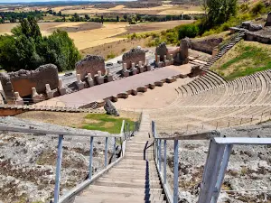 Teatro romano de Clunia Sulpicia