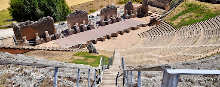 Teatro romano de Clunia Sulpicia