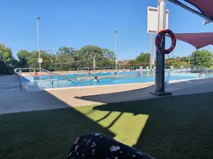 Adelong Community Aquatic Centre