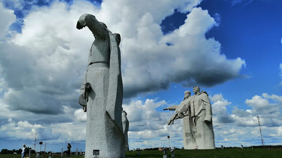 Monument Panfilova