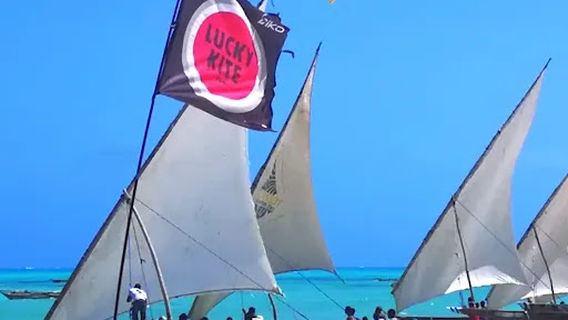 Lucky Kite (Kitesurfschool)