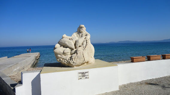 Ierissos Beach