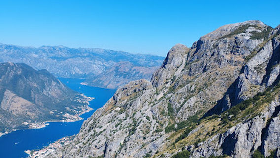 Walkway to the mausoleum Njegoš
