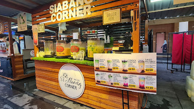 Food Street Yayasan SHHB