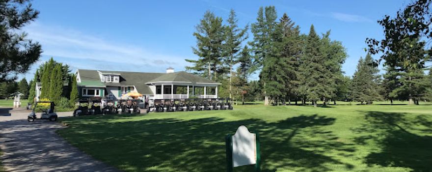 Club De Golf Pont Rouge