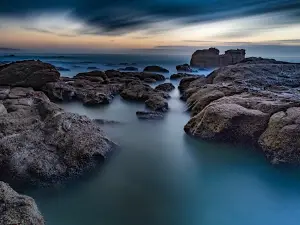 Sea cave, Caves Beach
