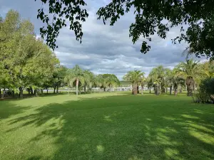PUNTA ARENA. Complejo Turístico