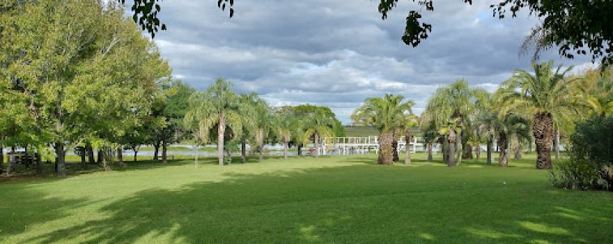 PUNTA ARENA. Complejo Turístico