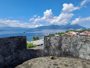 Benteng Tolukko