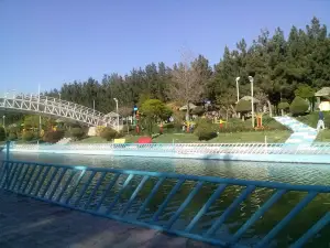Afarinesh Park