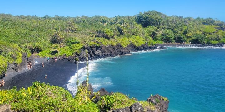 Waiʻānapanapa State Park