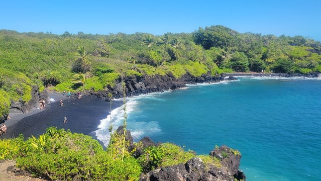 Waiʻānapanapa State Park