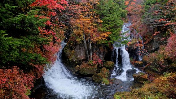 Ryuzu Falls