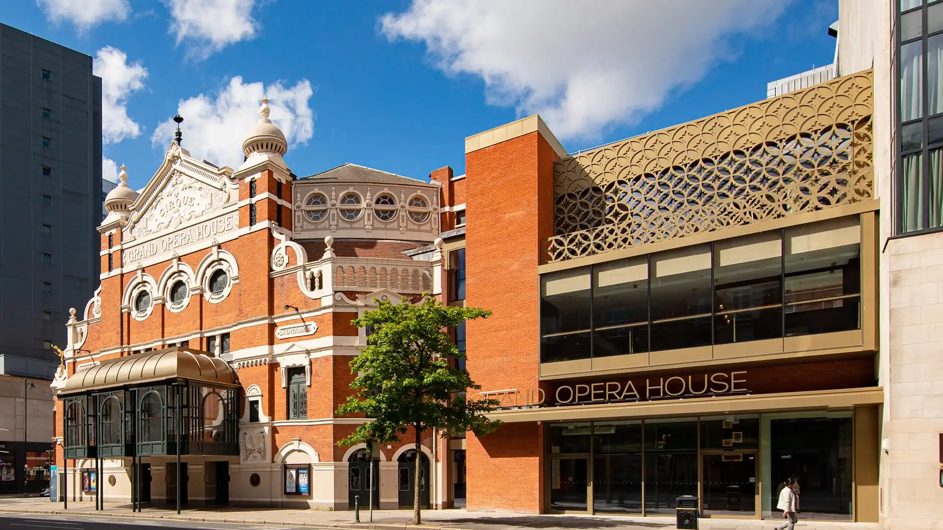 Hotels near Grand Opera House