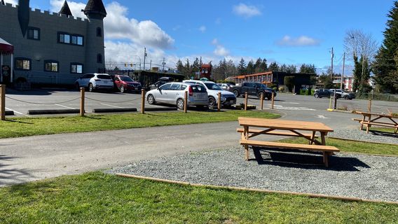 Paradise Mini Golf and Fun Park