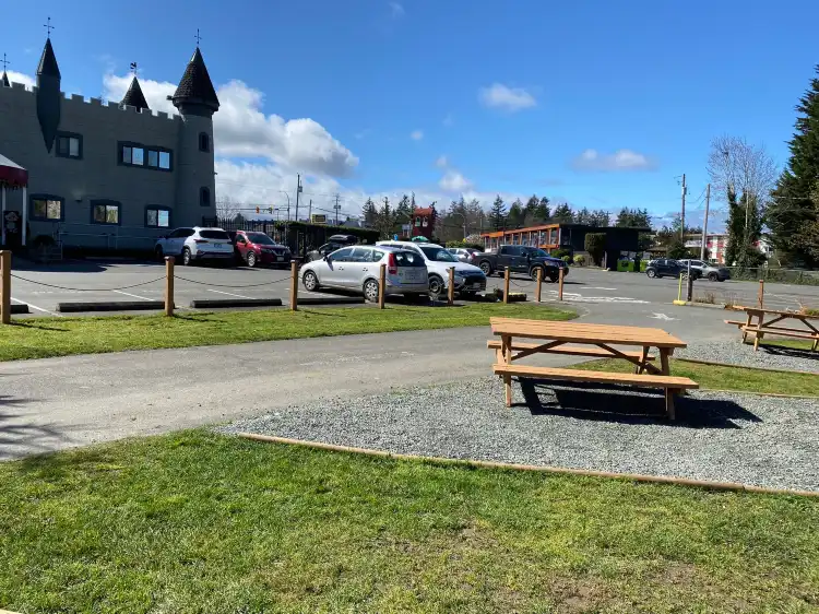 Hotels near Paradise Mini Golf and Fun Park