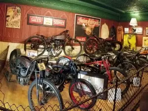 Iron Horse Social Club