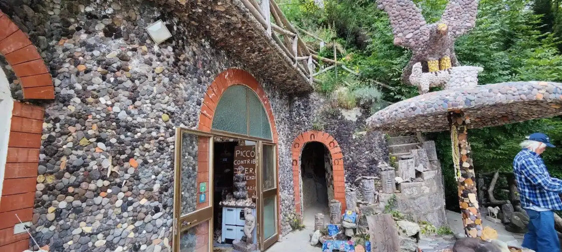 Casa Museo附近的飯店