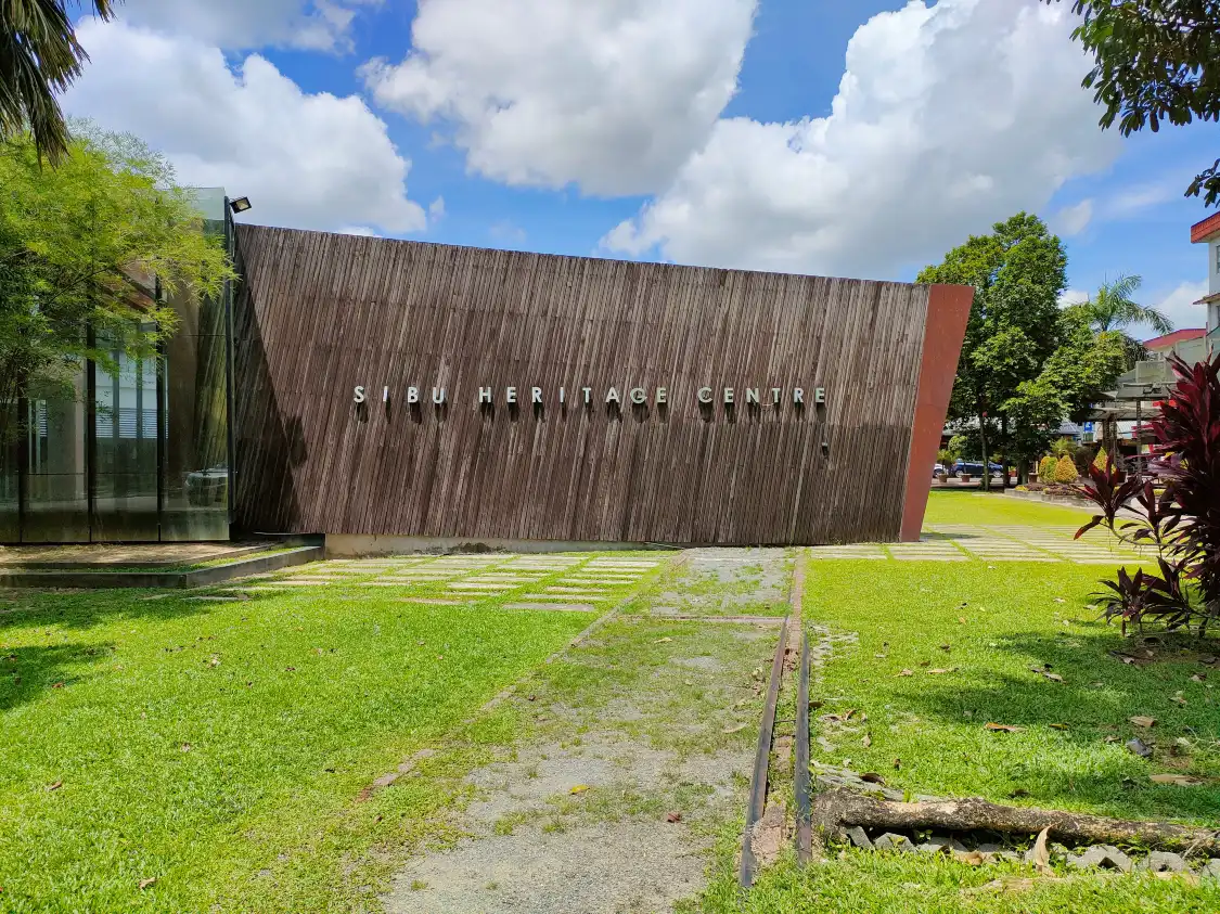 Hotels near Sibu Heritage Centre