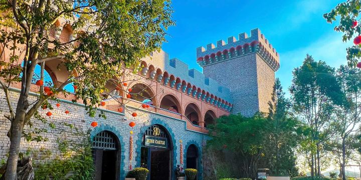 RD Wine Castle