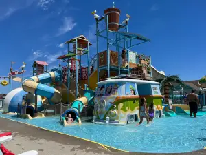Thundering Surf Waterpark