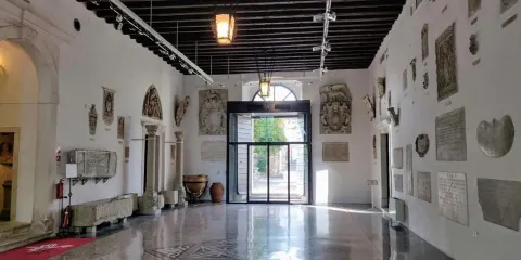 科佩爾地方博物館