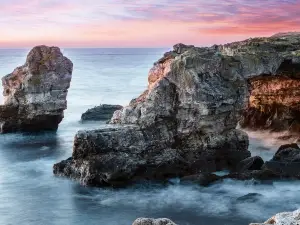 Tyulenovo cliffs