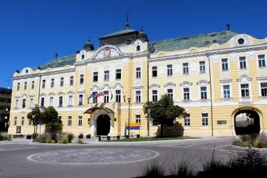 Nitra