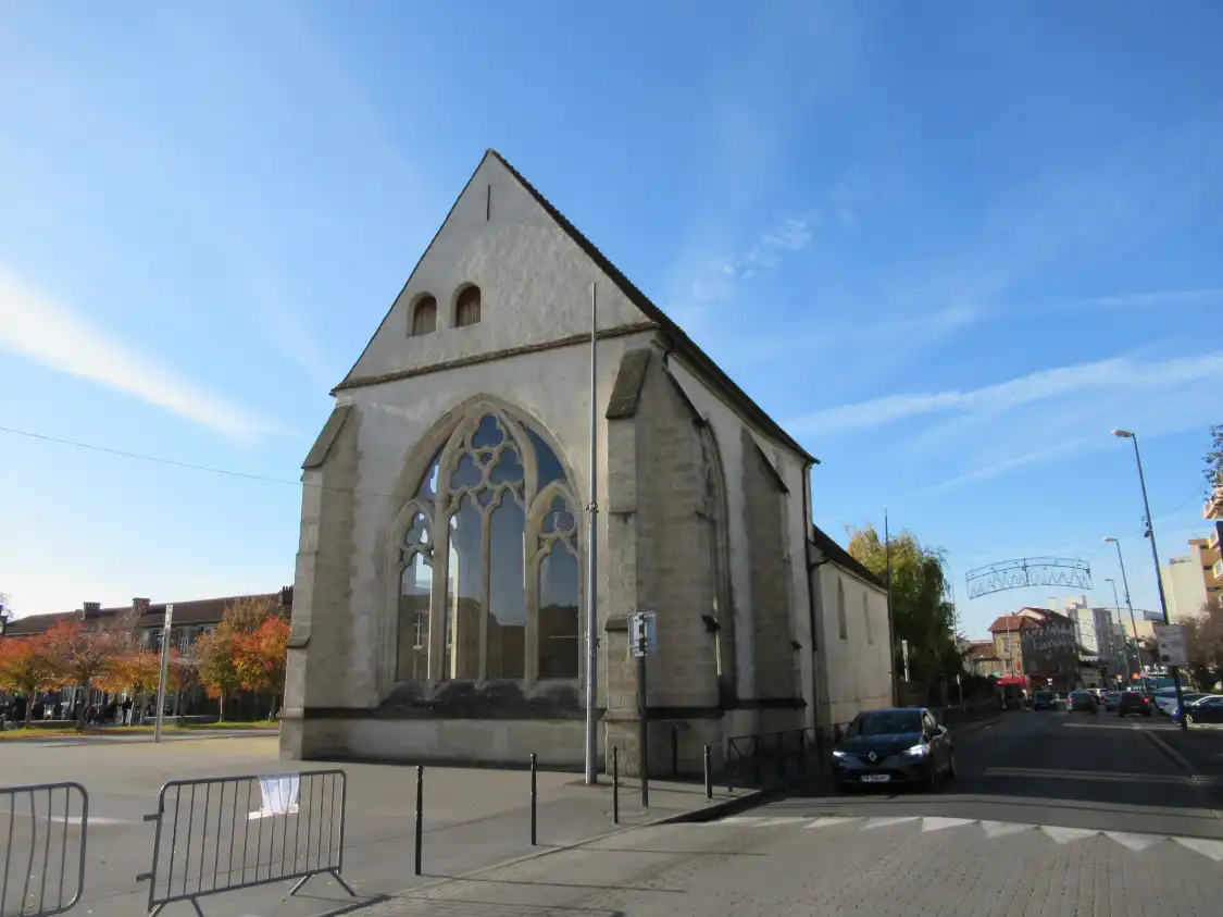 Hotels near Anciennes églises Saint-Georges et Sainte-Croix