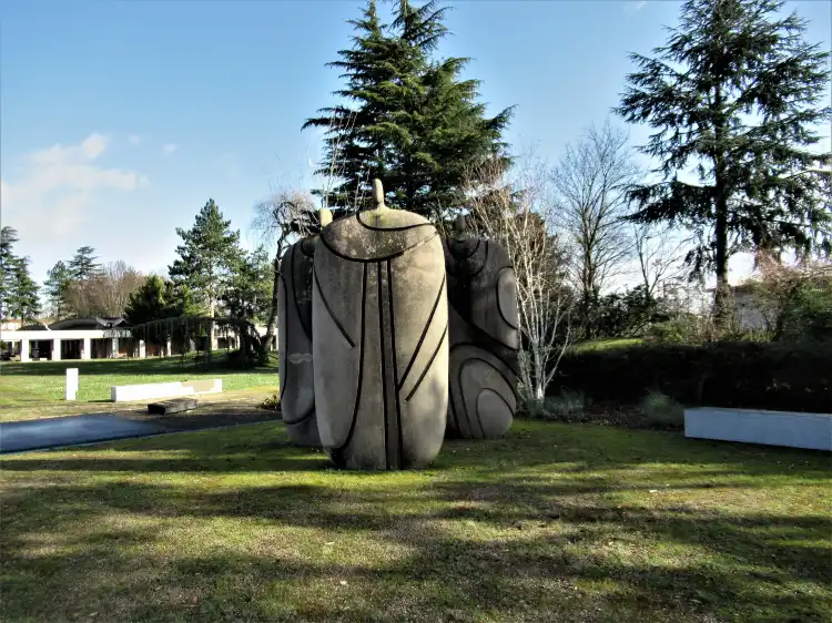 維爾塔納斯住宿飯店