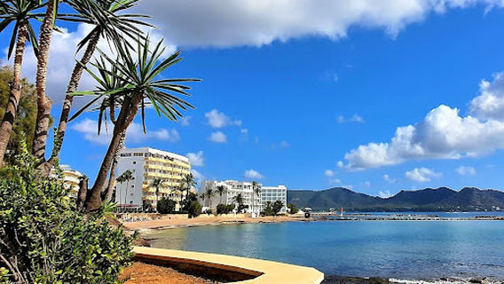 Muelle Cala Millor