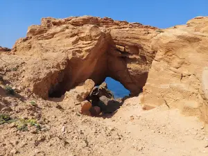 Grottes El Haouaria كهوف الهوارية