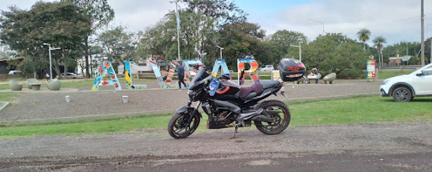Acceso Alvear