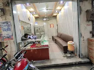 Ghanta Ghar Sadar Bazaar