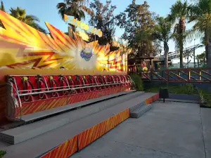 Plaza Mundo Divertido