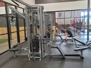 10 Fitness Bryant