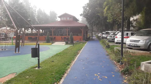 Gençlik Parkı, Manisa