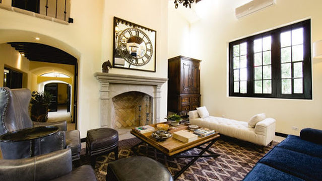 Rancho Luna Escondida