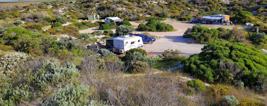 Barkers Rocks - Bush Campground